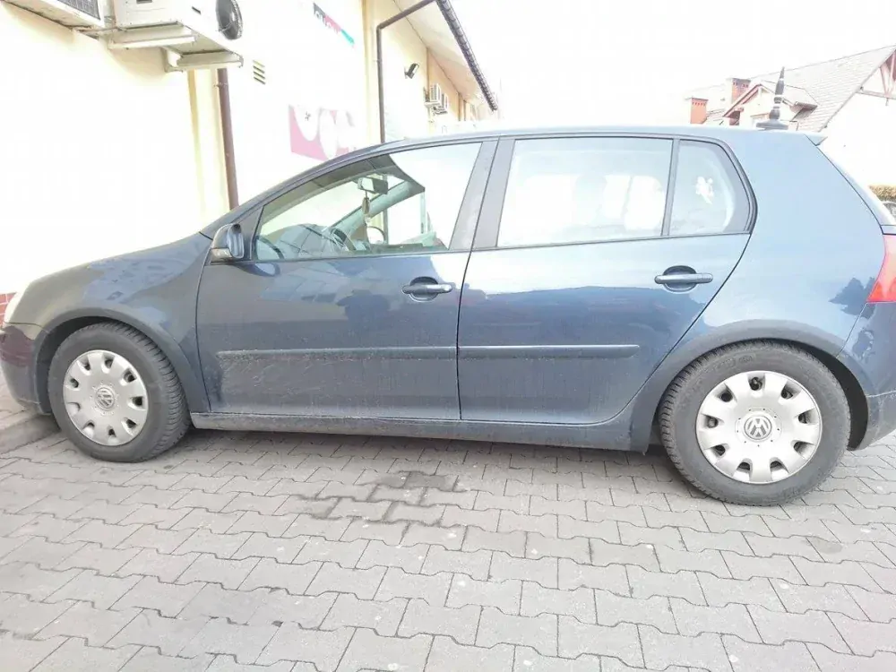 Plastové lemy blatníku VW Golf VI Kombi 2008-2016