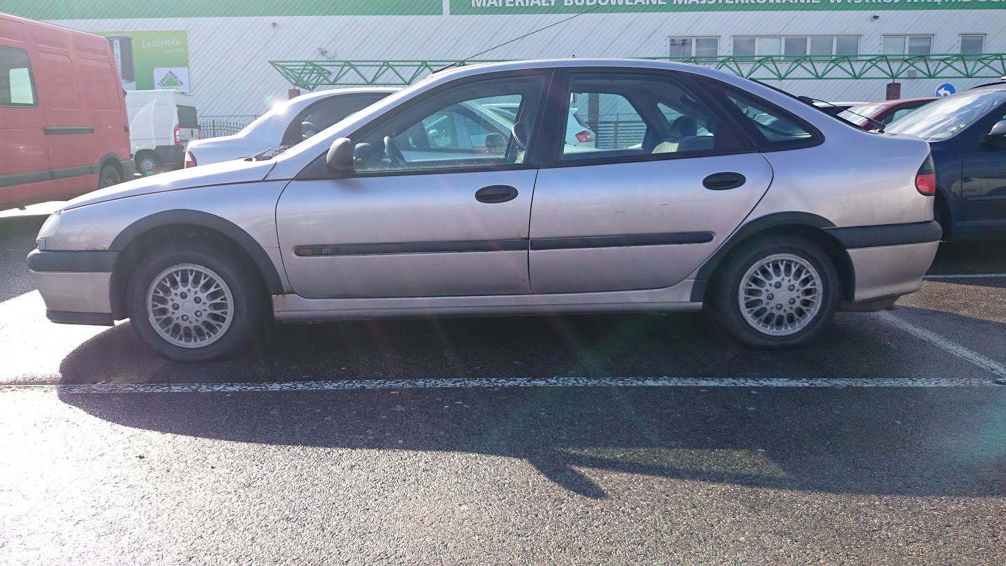 Lemy blatníku Renault Laguna I Liftback 1994-2001