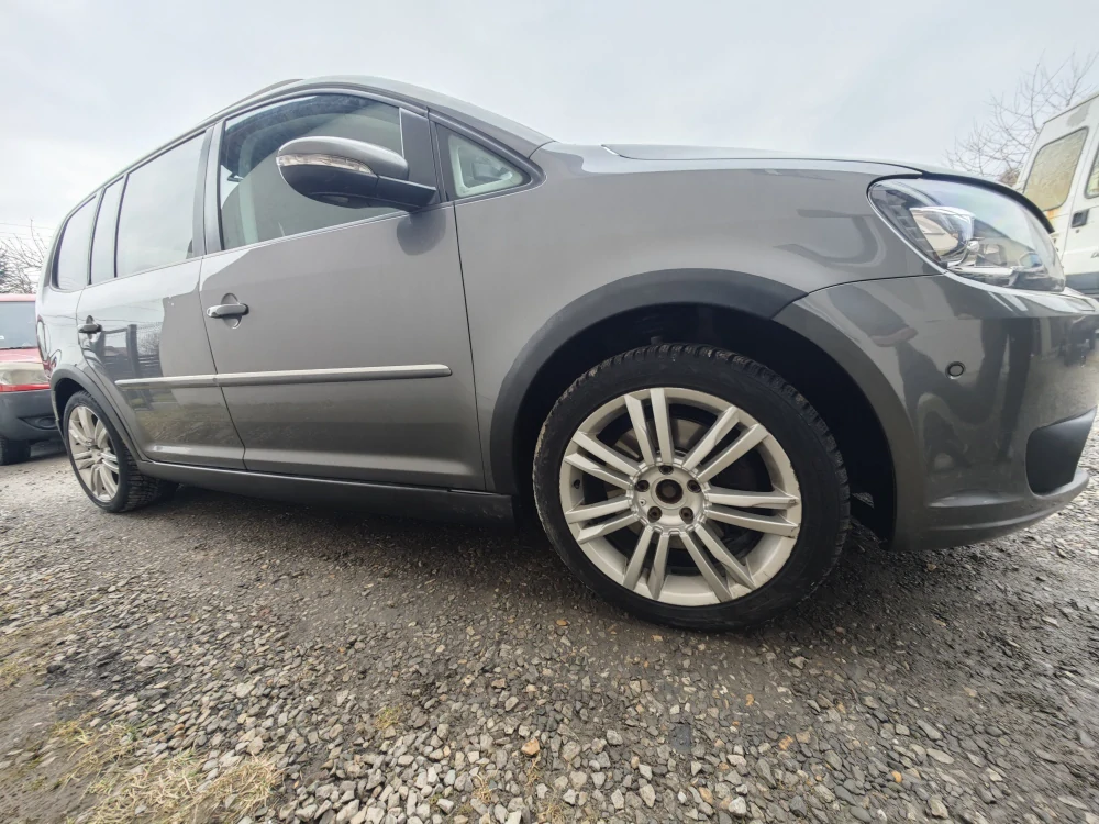 Plastové lemy blatníku VW Touran 2010-2015