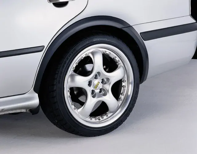 Plastové lemy blatníku Škoda Octavia I - 8 dílná sada
