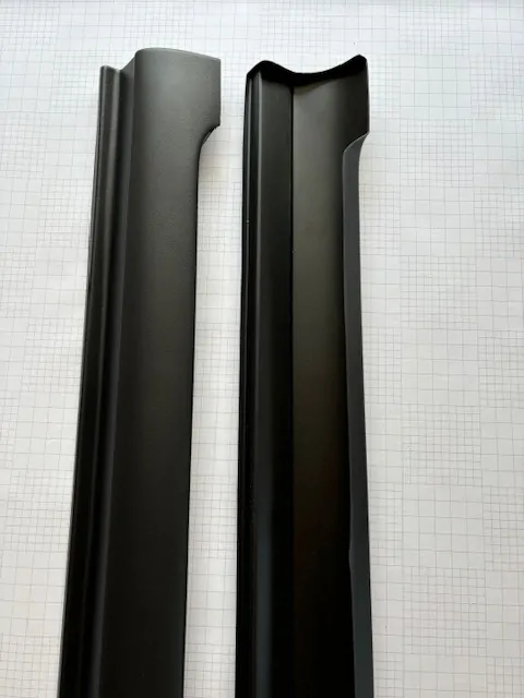 Plastové Lemy blatníku + Prahy VW Golf IV 5dveř / kombi - Jemný desen